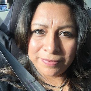 Meet your Posher, Gloria